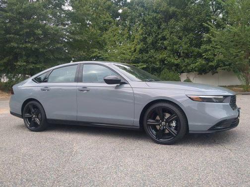 Urban Gray Pearl 2026 Honda Accord Hybrid Sport-L
