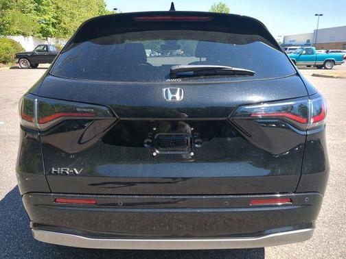 Crystal Black Pearl 2026 Honda HR-V EX-L