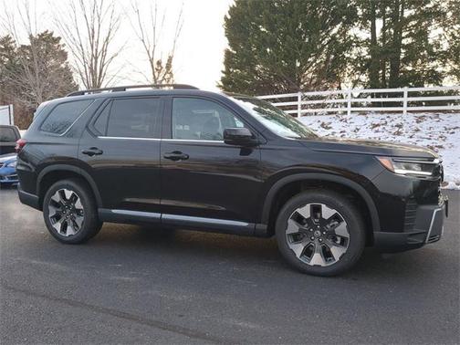2026 Honda Pilot Touring 8-Passenger