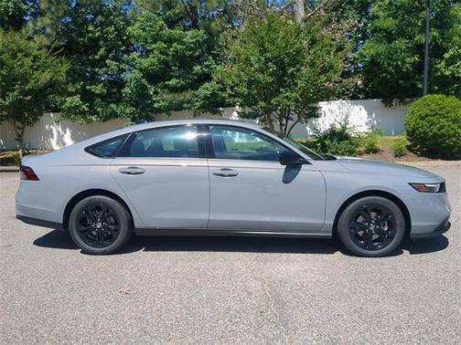 2025 Honda Accord Sport SE 1.5T