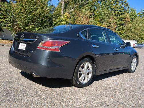 Gun Metallic 2014 Nissan Altima 2.5 SL