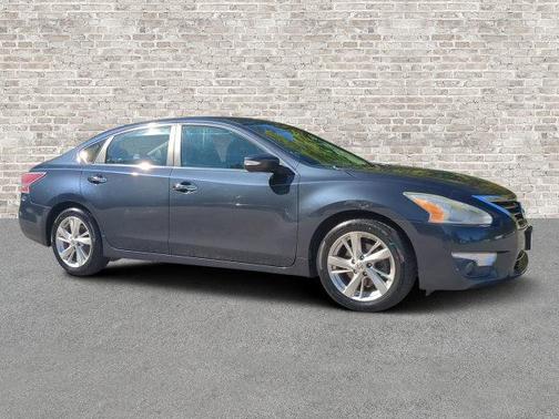 Gun Metallic 2014 Nissan Altima 2.5 SL