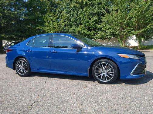 Reservoir Blue 2023 Toyota Camry XLE