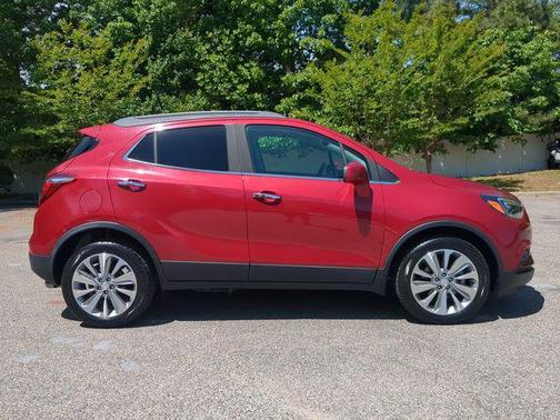 Winterberry Red Metallic 2020 Buick Encore Preferred