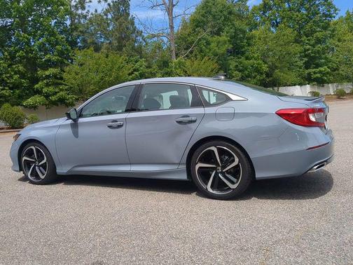 Sonic Gray Pearl 2022 Honda Accord Sport SE 1.5T