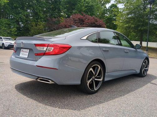 Sonic Gray Pearl 2022 Honda Accord Sport SE 1.5T