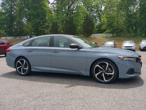 Sonic Gray Pearl 2022 Honda Accord Sport SE 1.5T