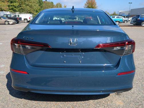 Blue Lagoon Pearl 2026 Honda Civic LX