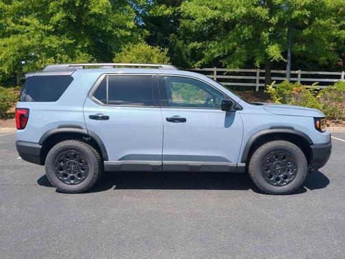 Sonic Gray Pearl 2026 Honda Passport AWD TrailSport Elite Blackout