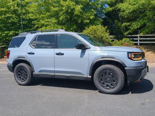 Sonic Gray Pearl 2026 Honda Passport AWD TrailSport Elite Blackout
