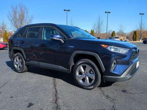 2021 Toyota RAV4 Hybrid XLE Premium