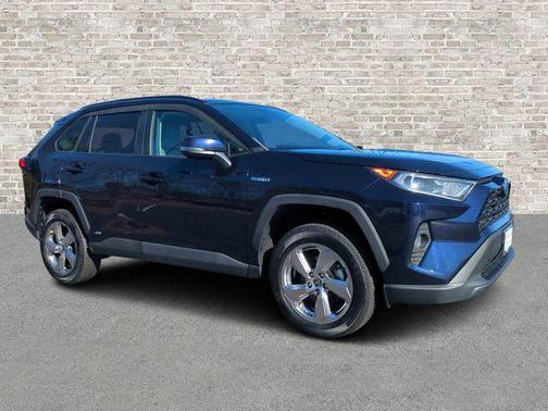 2021 Toyota RAV4 Hybrid XLE Premium