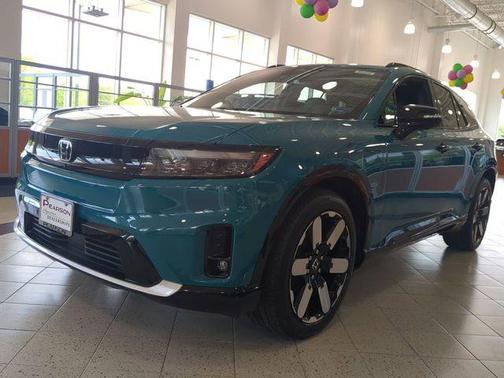 North Shore Pearl 2026 Honda Prologue Elite