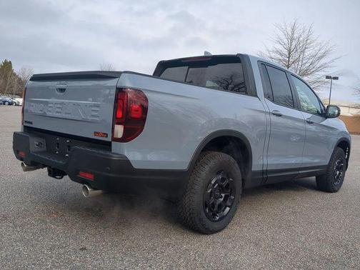 Sonic Gray Pearl 2026 Honda Ridgeline TrailSport+