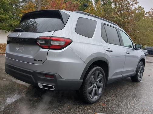 2025 Honda Pilot Sport
