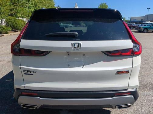 Platinum White Pearl 2026 Honda CR-V Hybrid TrailSport AWD