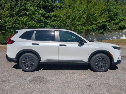 Platinum White Pearl 2026 Honda CR-V Hybrid TrailSport AWD