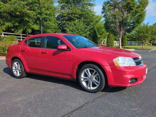 Red Line 2012 Dodge Avenger SXT Plus