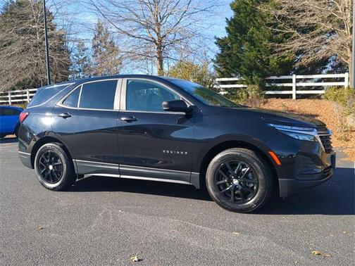 2023 Chevrolet Equinox LS