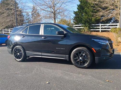 2023 Chevrolet Equinox LS