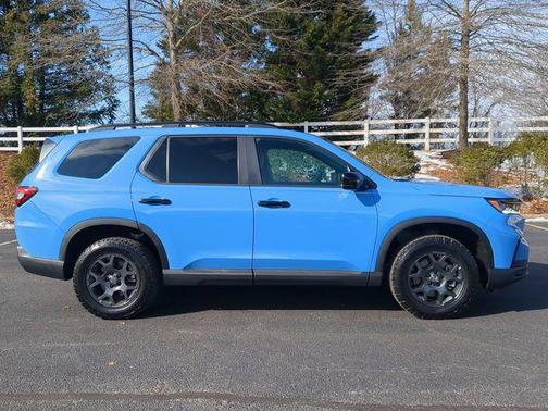 2025 Honda Pilot TrailSport