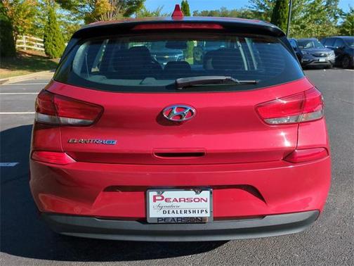 2018 Hyundai Elantra GT Base