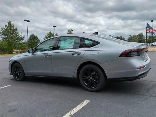2025 Honda Accord Sport SE 1.5T