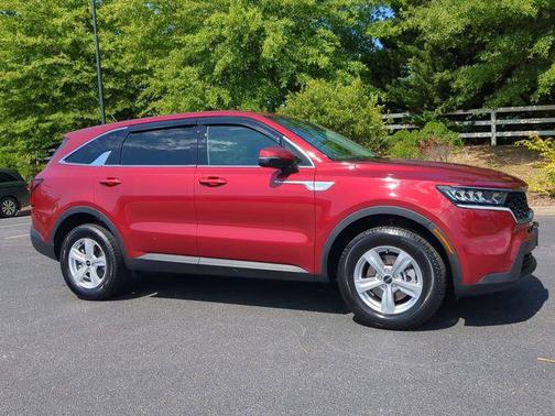 Passion Red Tintcoat 2022 Kia Sorento LX