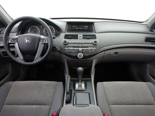 Polished Metal Metallic 2009 Honda Accord 2.4 LX