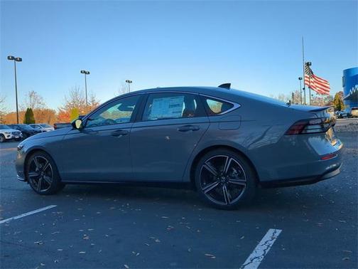 2025 Honda Accord Hybrid Base