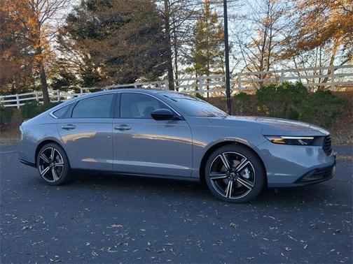 2025 Honda Accord Hybrid Base
