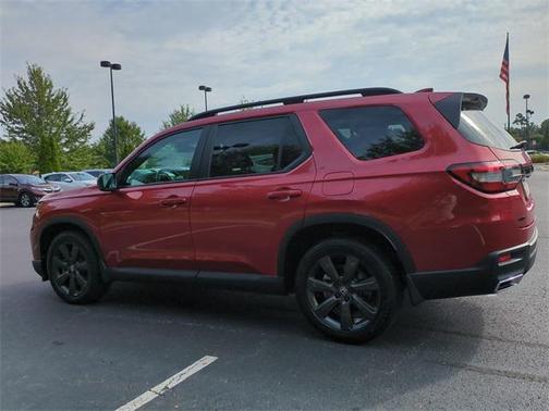 2023 Honda Pilot AWD Sport