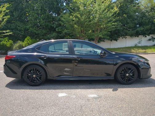 Midnight Black Metallic 2025 Toyota Camry SE