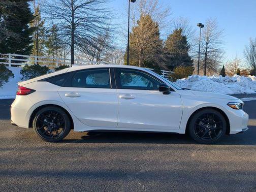 Platinum White Pearl 2026 Honda Civic Sport