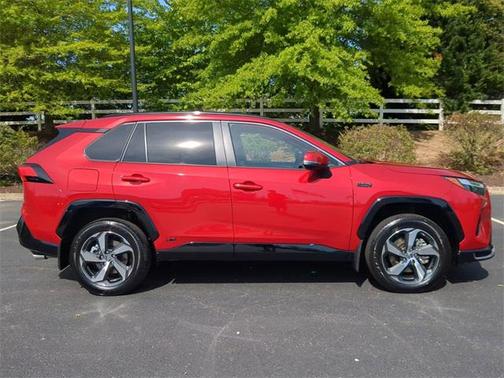 2024 Toyota RAV4 Prime SE