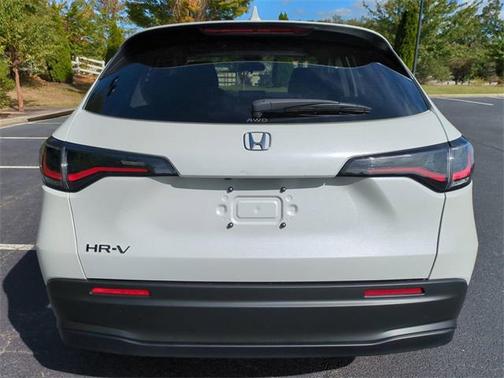 2026 Honda HR-V LX