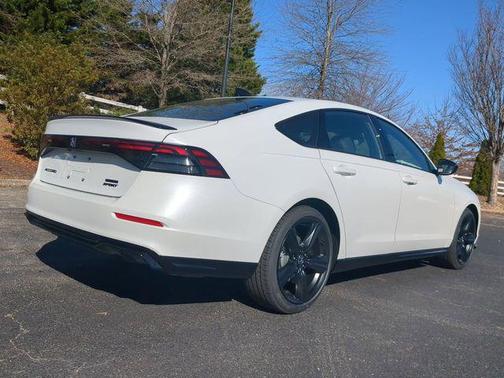 Platinum White Pearl 2026 Honda Accord Hybrid Sport-L