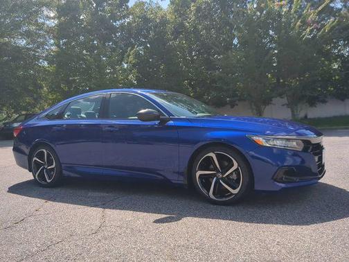 Still Night Pearl 2021 Honda Accord Sport 1.5T