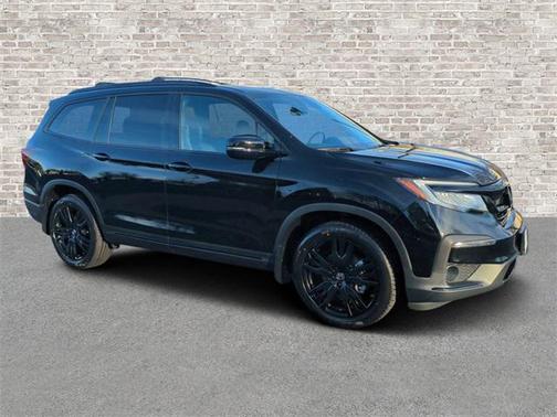 2022 Honda Pilot AWD Black Edition