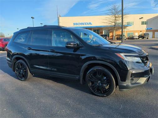 2022 Honda Pilot AWD Black Edition