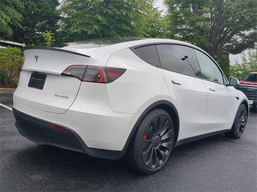 2023 Tesla Model Y Performance Dual Motor All-Wheel Drive