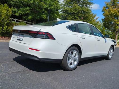 2025 Honda Accord LX 1.5T