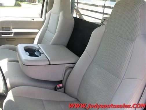 Oxford White Clearcoat 2008 Ford F-250 XL