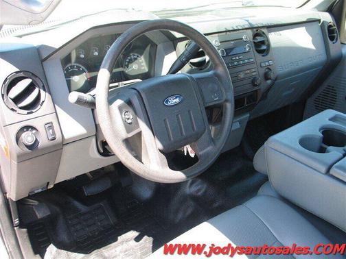 Oxford White 2013 Ford F-250 XL