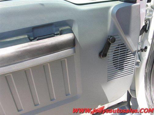 Oxford White 2013 Ford F-250 XL