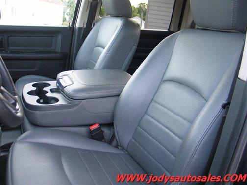 Maximum Steel Metallic Clearcoat 2017 RAM 1500 Tradesman