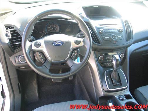 Oxford White 2017 Ford C-Max Hybrid SE