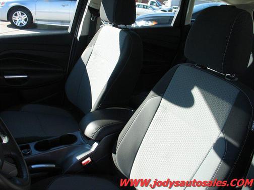 Oxford White 2017 Ford C-Max Hybrid SE