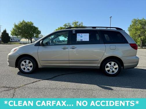 2005 Toyota Sienna XLE