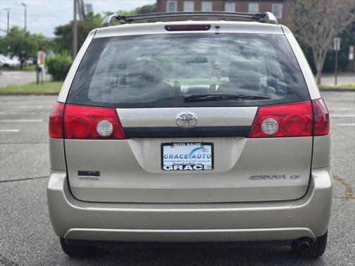 2008 Toyota Sienna CE
